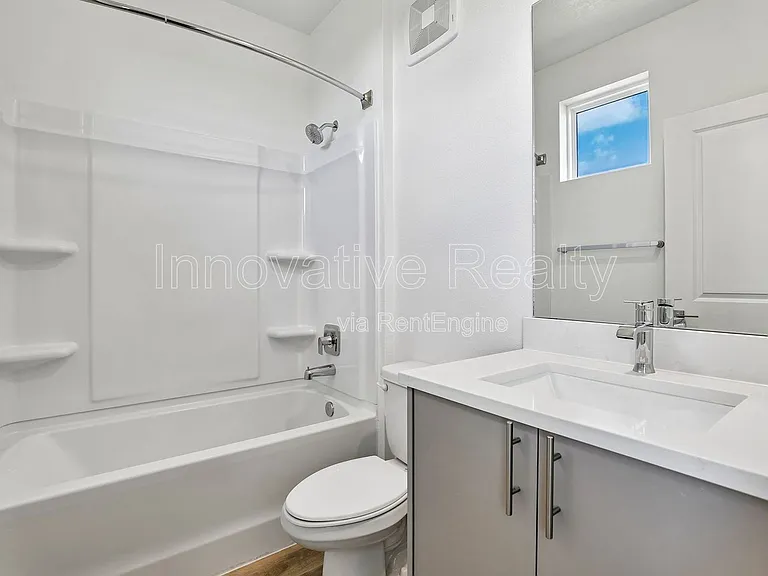 Venture Apartments — Photo 99