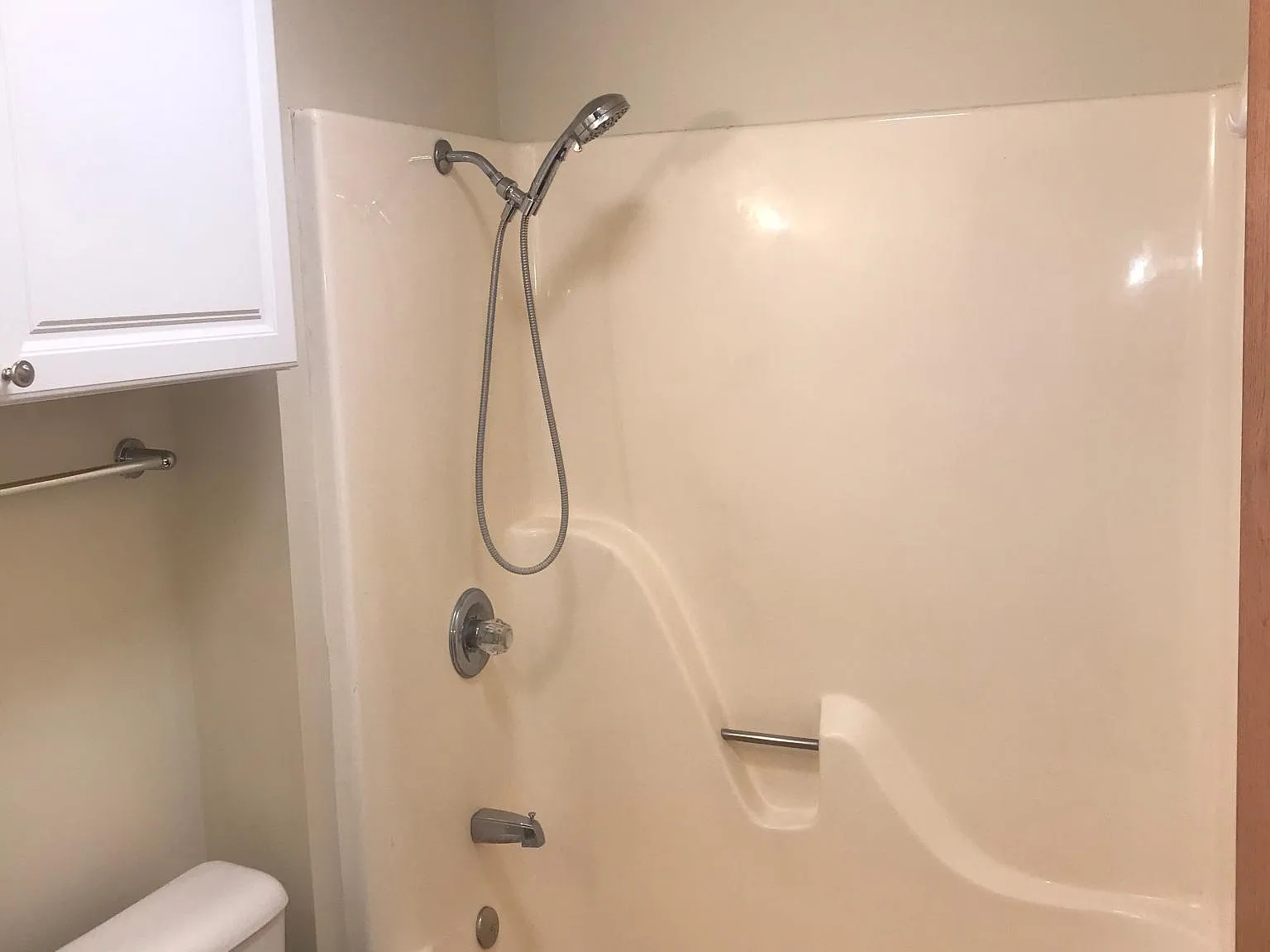 367 Rose Ln — Photo 4