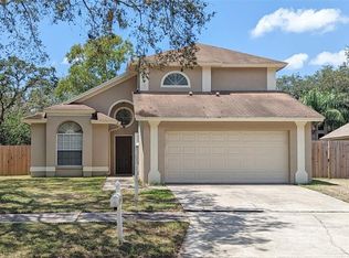 4029 Quail Briar Dr, Valrico, FL 33596