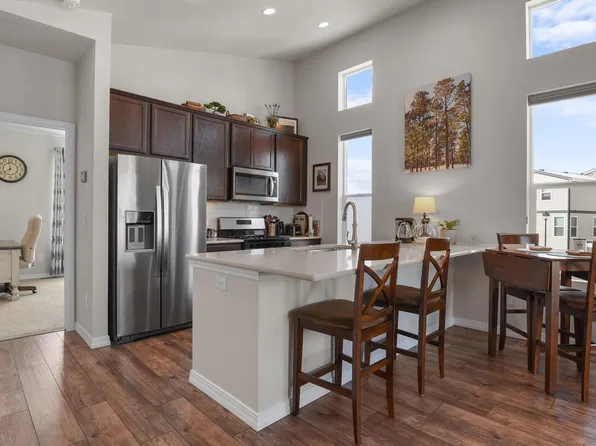 1324 Sunshine Valley Way, Colorado Springs, CO 80921