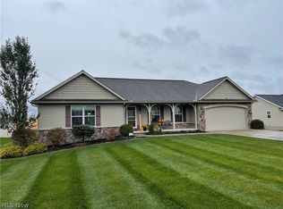 4890 Northcrest Dr, Nashport, OH 43830