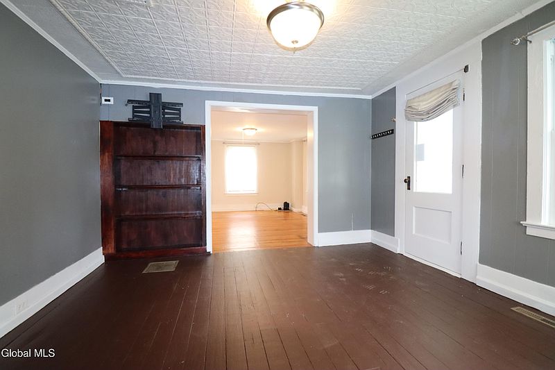 4th image of 115 Mallard Lane