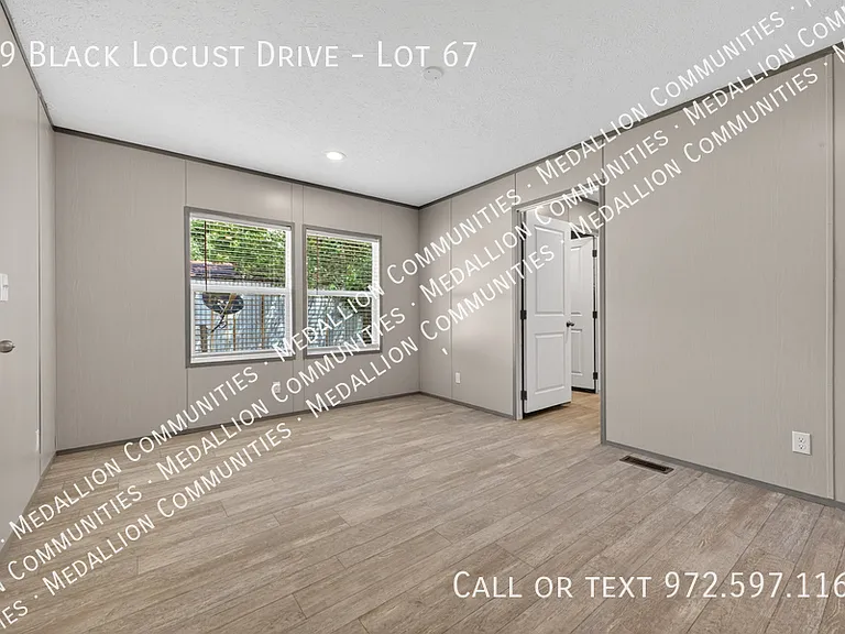 89 Black Locust Dr #67 — Photo 11