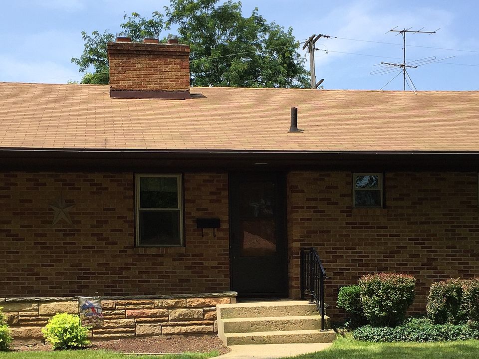 1st image of 73 Woodcrest Dr NW