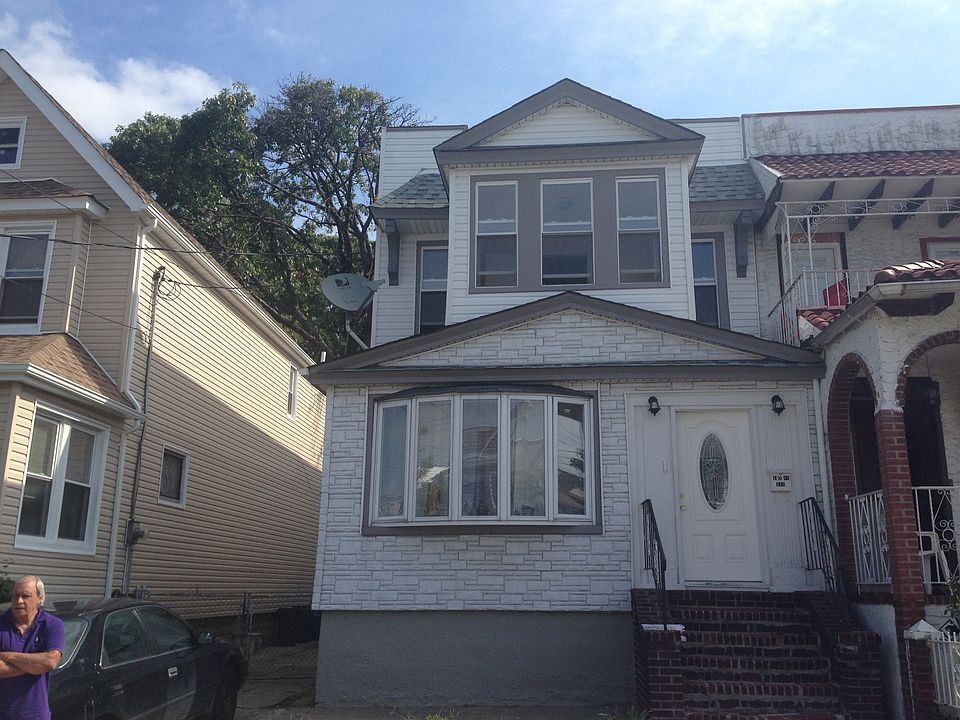 1st image of 10749 112th St