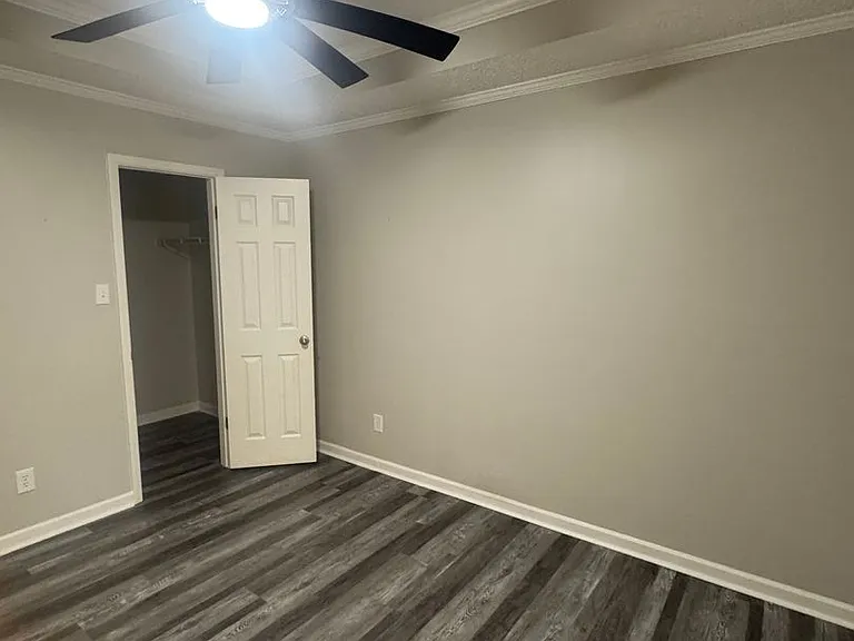 137 Hillabee Ct — Photo 31