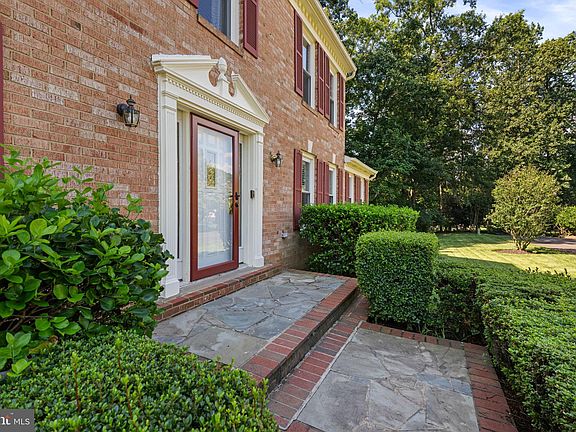 4th image of 12821 Willow Glen Ct