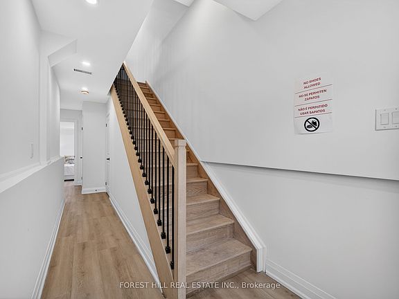3rd image of 279 Reiner Rd #A