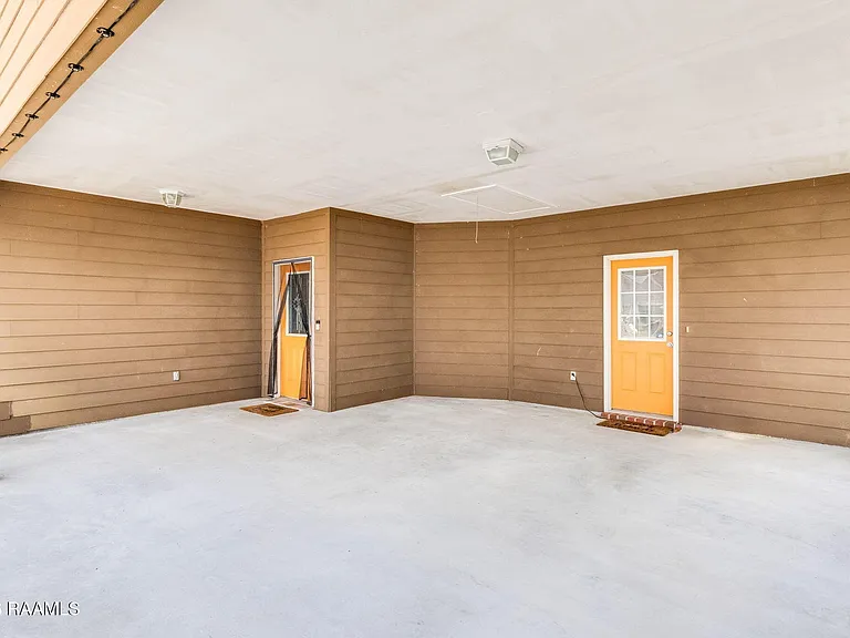 209 Stoneridge Dr — Photo 5