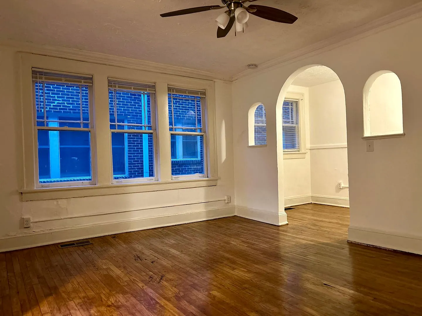 Pendelton Apartments — Photo 4