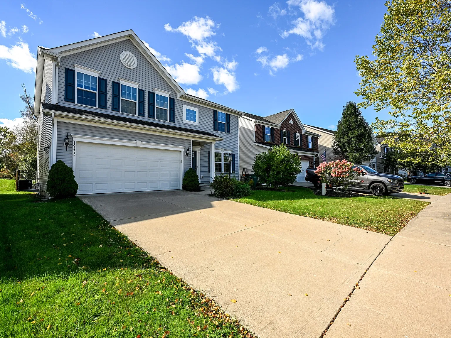 4 bed, 2384 sqft, $3,250 — Photo 3