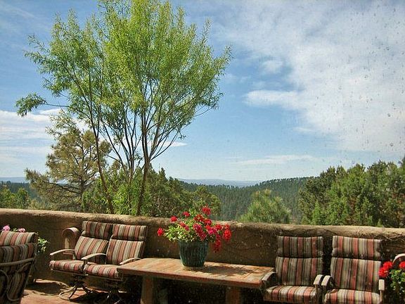 4th image of 105 Buena Vista Dr