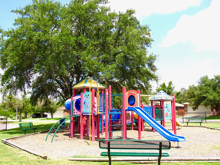 3547 Rock Shelf Ln — Photo 21