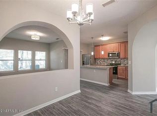 5218 Brighton Park Ln, Jacksonville, FL 32210