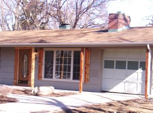 32 Greenfield Rd, Montgomery, IL 60538