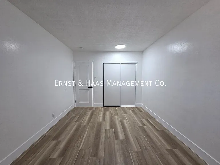1440 Elm Ave #4 — Photo 14