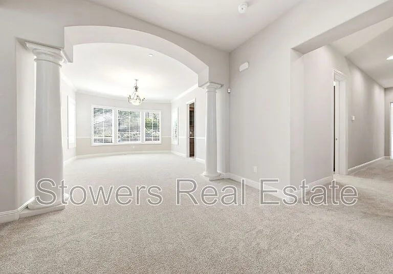 3315 Ashbourne Cir — Photo 18