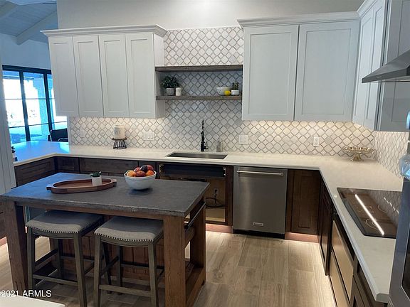 5th image of 9740 N 106th Way