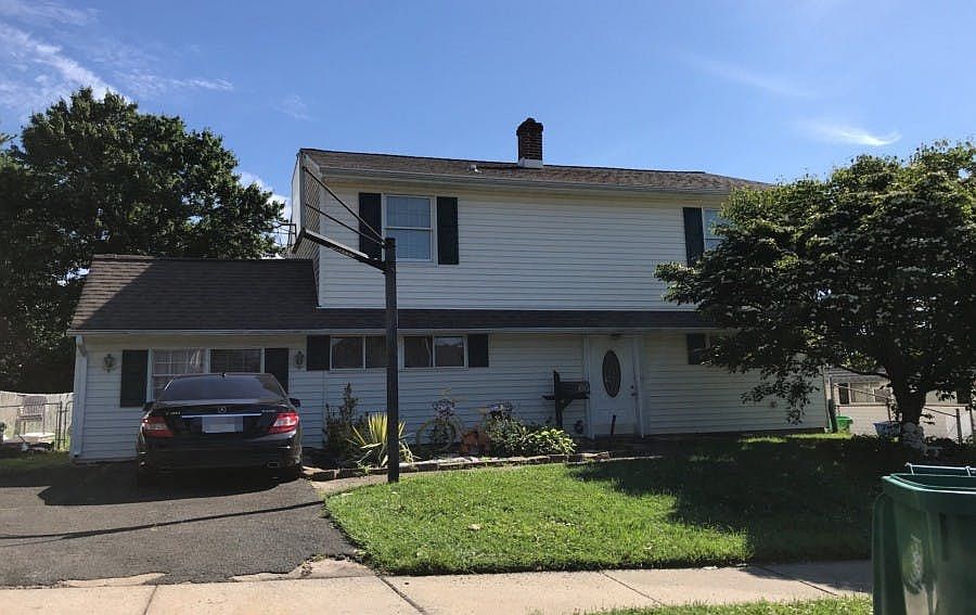 1st image of 66 Ridge Ln