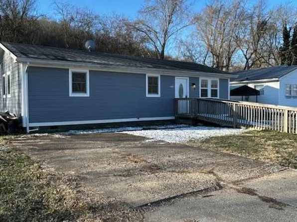 1728 Oak St, Maysville, KY 41056