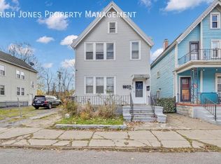 84 10th St APT 2, Buffalo, NY 14201