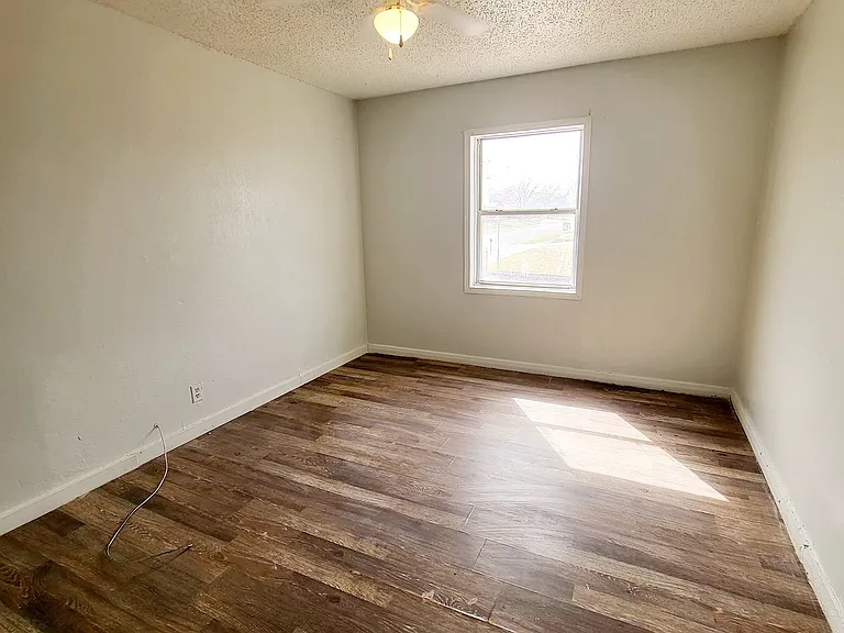 1501 Sycamore St #A — Photo 14