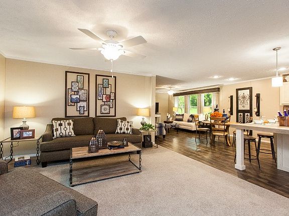 3rd image of 729 Morgan Dr #729