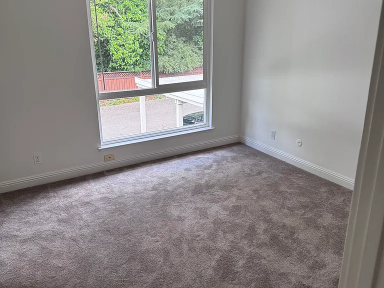 315 Garden Creek Pl — Photo 6