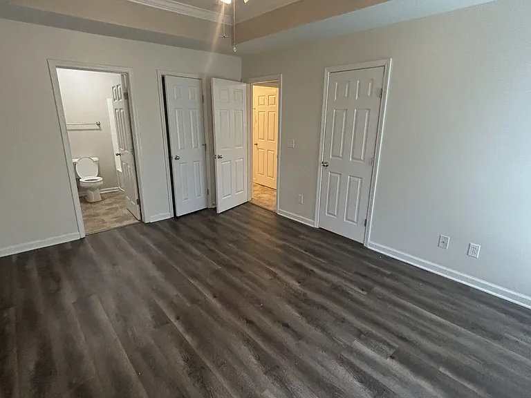 3021 Summit Dr — Photo 10