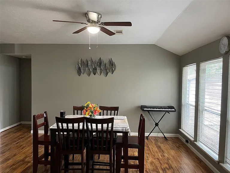 4918 Sterling Xing — Photo 4