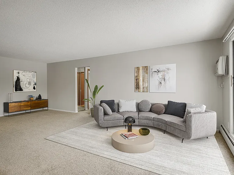 Medicine Lake Apartments — Photo 5