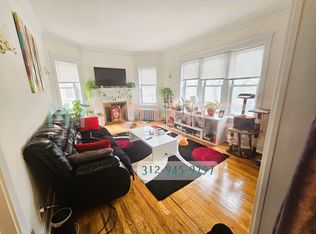 6985 N Sheridan Rd #2, Chicago, IL 60626