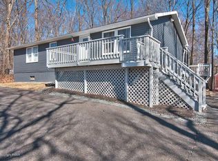 27 Cedar Ln #L-384, Thornhurst, PA 18424