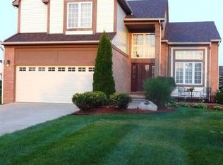 292 Sandrock Ct, Ann Arbor, MI 48103