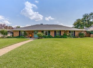 3472 Webb Garden Dr, Dallas, TX 75229