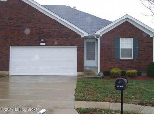 7021 Shutesbury Cir, Louisville, KY