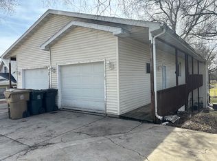 2105 Schlimgen Ave #1, Madison, WI 53704