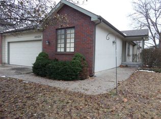 4929 SW 19th St, Topeka, KS 66604