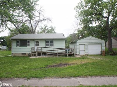217 Apple Ave, Webster City, IA, 50595