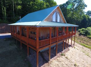 5610 Salt Lick Rd, Vanceburg, KY 41179