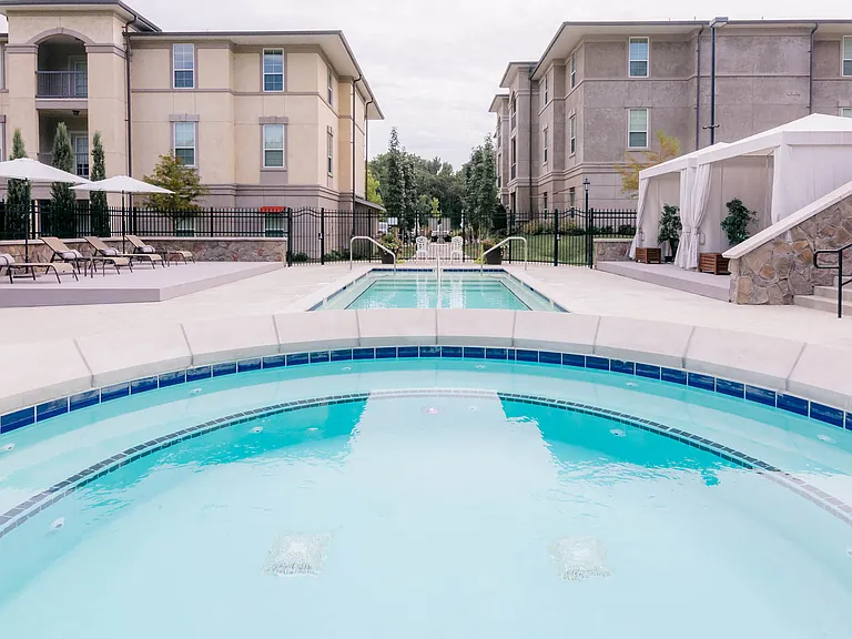The Villa at River Pointe Apartments — Photo 13