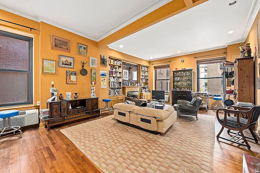 1st image of 55 E 65th St APT 3A