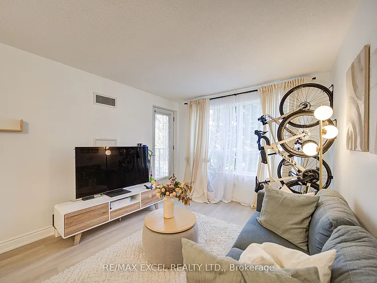 37 Galleria Pkwy #202 — Photo 30
