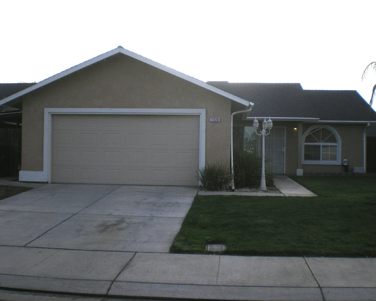 7329 Crabapple Ct photo 1