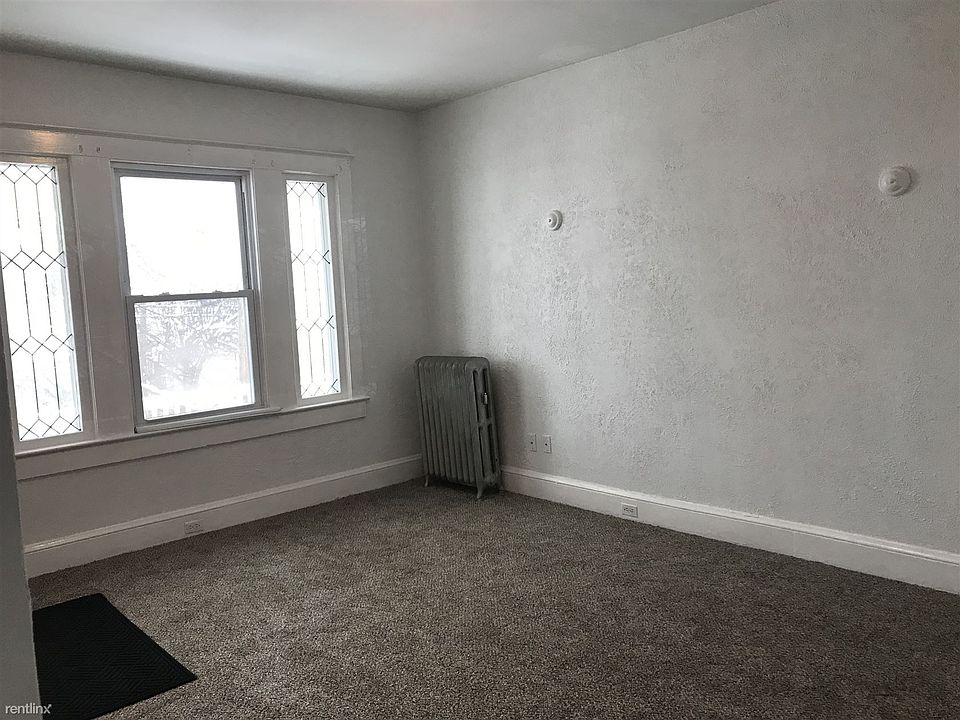Living room (view of front window)