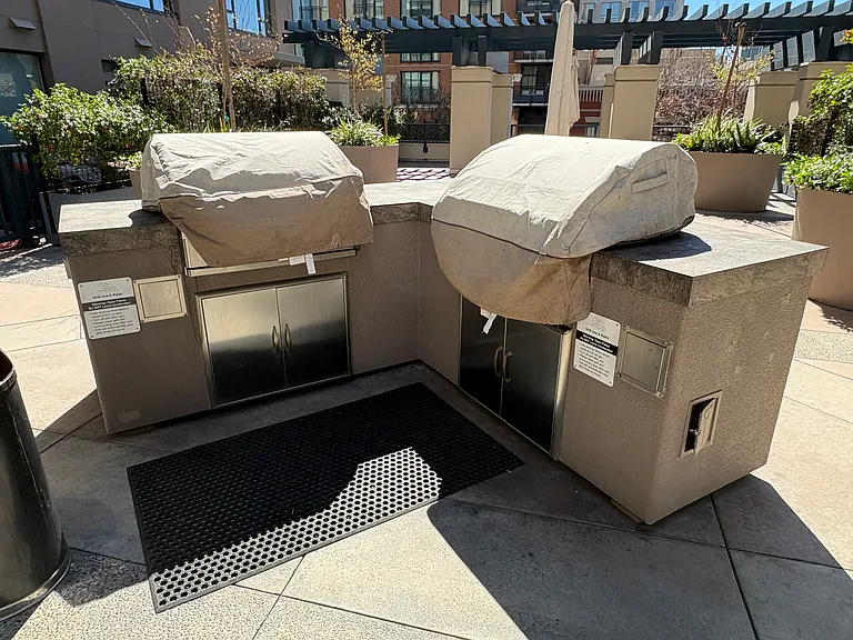 530 K St #711 — Photo 45