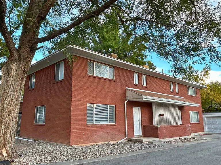 2360 E Phylden Dr #A — Photo 2