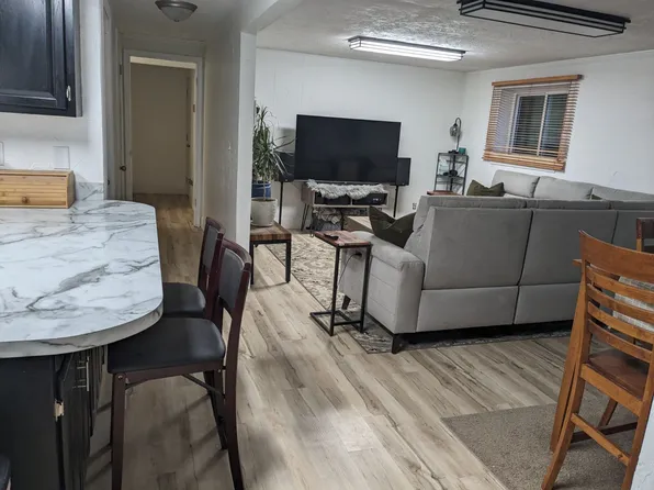 4748 S 4300 W, Roy, UT 84067