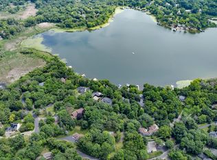 6620 Horseshoe Curv #X, Chanhassen, MN 55317