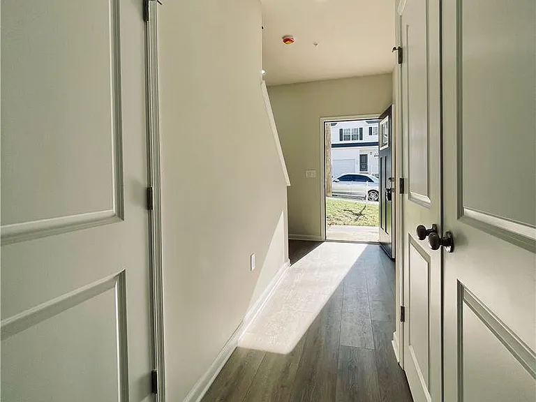 314 Barber St #35 — Photo 11